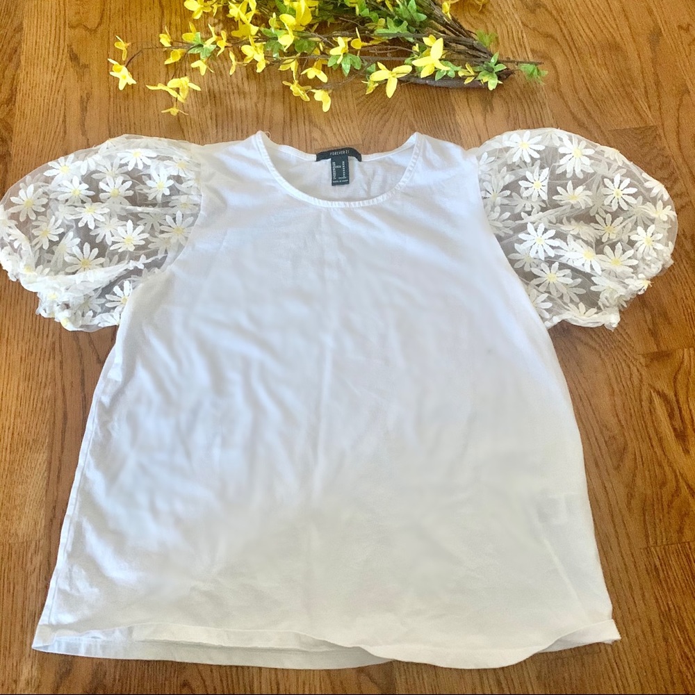 Puff Sleeve Tshirt